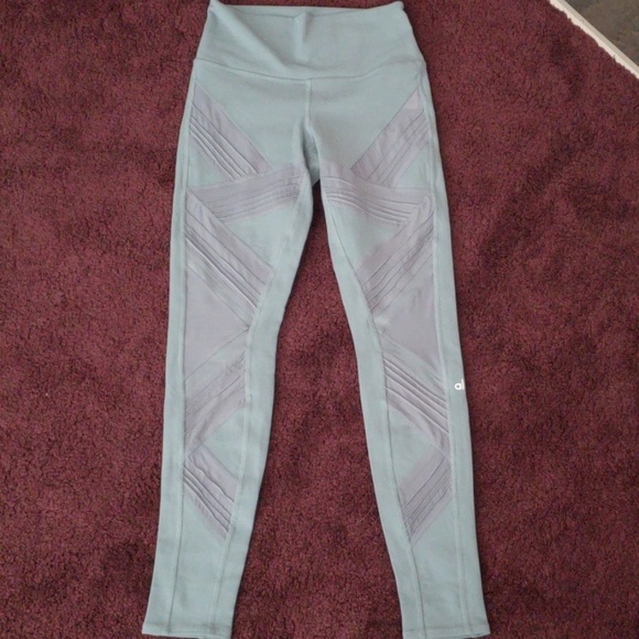 Alo Mesh Crisscross Fairy Vibes Athleisure Leggings - Picture 4 of 4